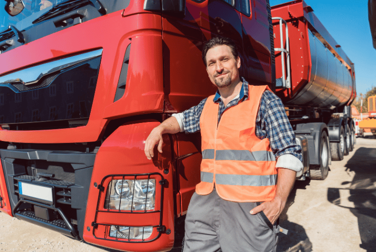 Conductores de camión y chóferes TIR para flotas en España.