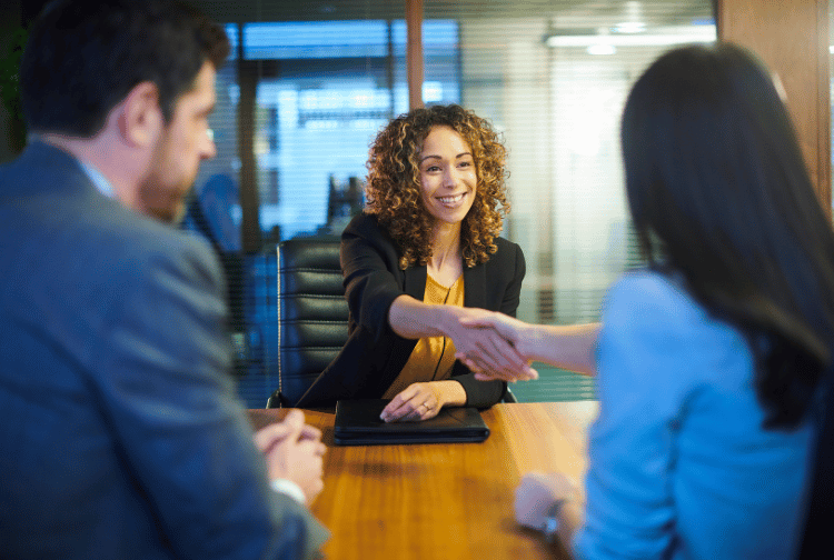 Selección de personal cualificado y evaluación técnica para empresas en España